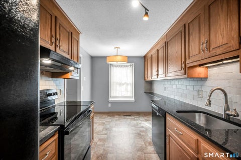 Tiny photo for 10 Orchard Brook Drive #10, Wethersfield, CT 06109 (MLS # 24209641)