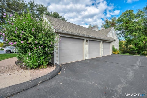 Tiny photo for 10 Orchard Brook Drive #10, Wethersfield, CT 06109 (MLS # 24209641)