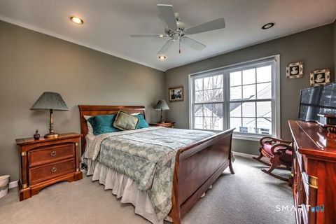 Tiny photo for 11 Priorwood Gardens #11, Cromwell, CT 06416 (MLS # 24163278)