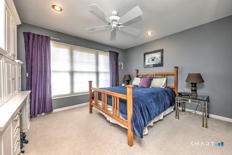 Tiny photo for 11 Priorwood Gardens #11, Cromwell, CT 06416 (MLS # 24163278)