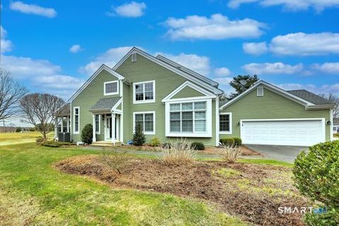 Tiny photo for 11 Priorwood Gardens #11, Cromwell, CT 06416 (MLS # 24163278)