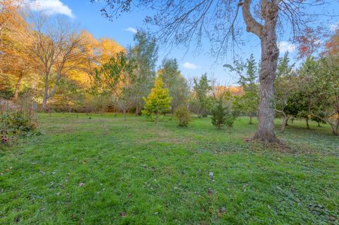 Tiny photo for 115 Porter Avenue, Middlebury, CT 06762 (MLS # 24134353)
