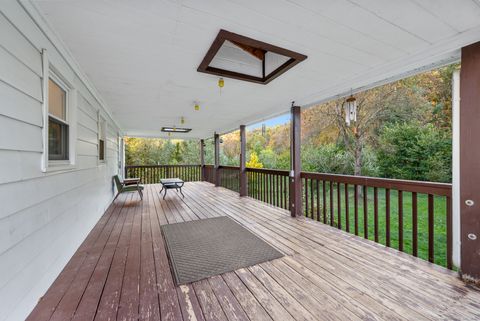 Tiny photo for 115 Porter Avenue, Middlebury, CT 06762 (MLS # 24134353)