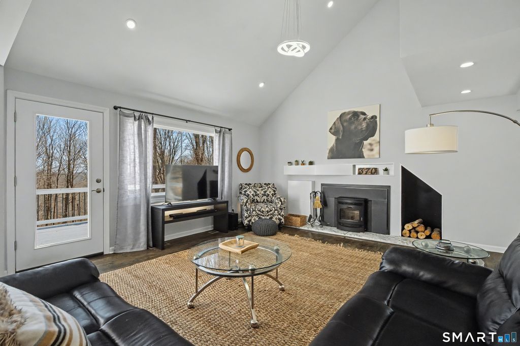 Photo of 370 Amity Road, Bethany, CT 06524 (MLS # 24166644)