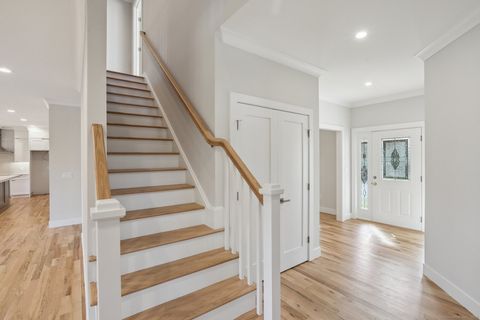 Tiny photo for 6 Vista Street, Danbury, CT 06811 (MLS # 24137426)