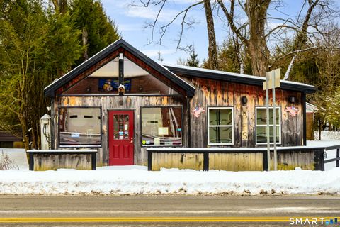 29 West Main Street Sharon CT 06069