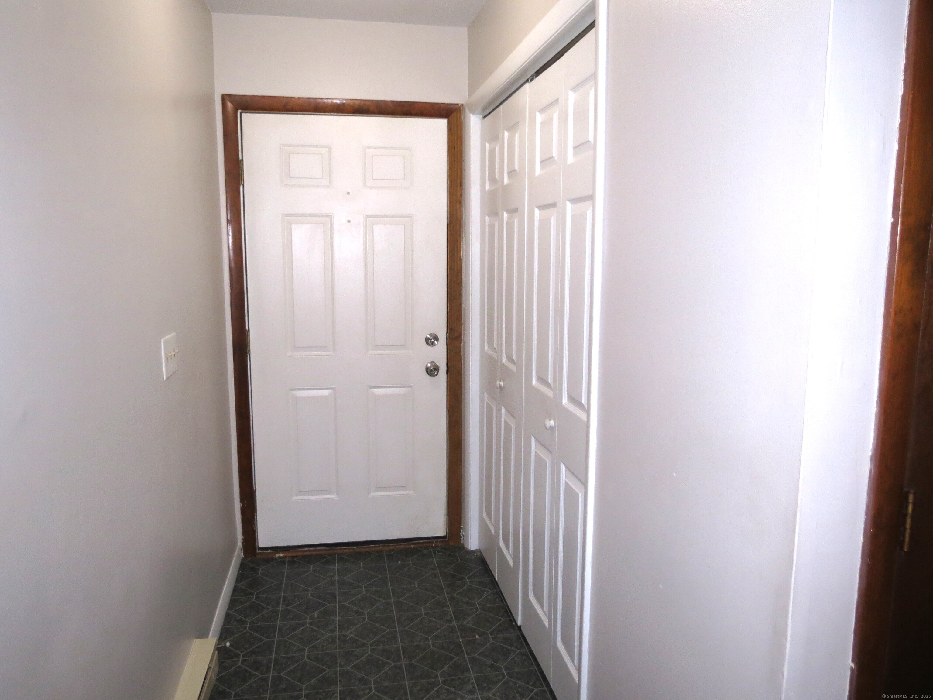 492 East Street #APT 13, Plainville, Connecticut image 13