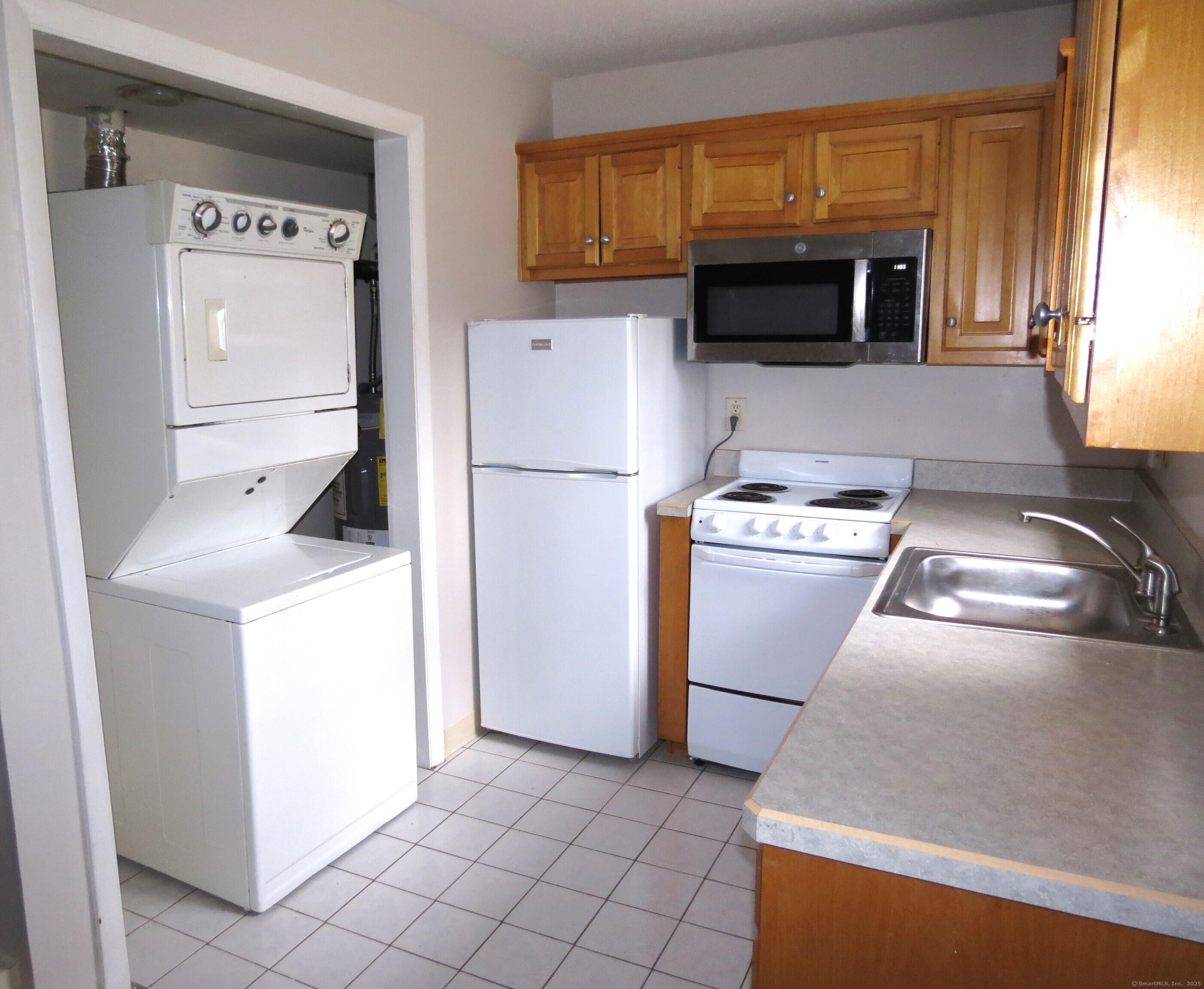 492 East Street #APT 13, Plainville, Connecticut image 5