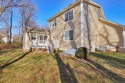 A home in South Windsor