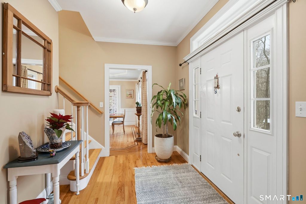 Photo of 24 Scott Road, Oxford, CT 06478 (MLS # 24146181)