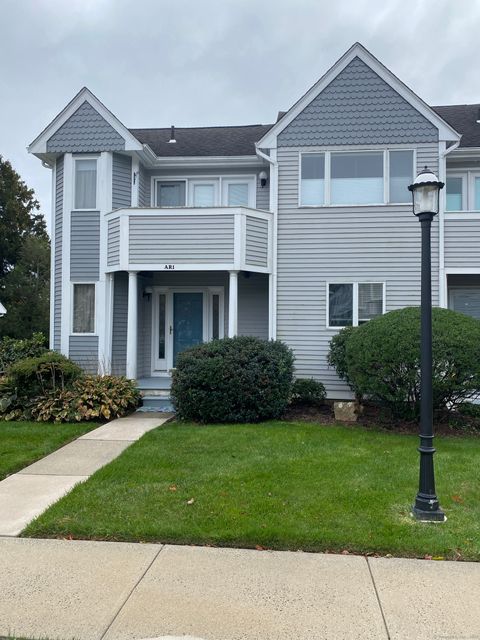 59 Old Post Road APT AR1 Clinton CT 06413