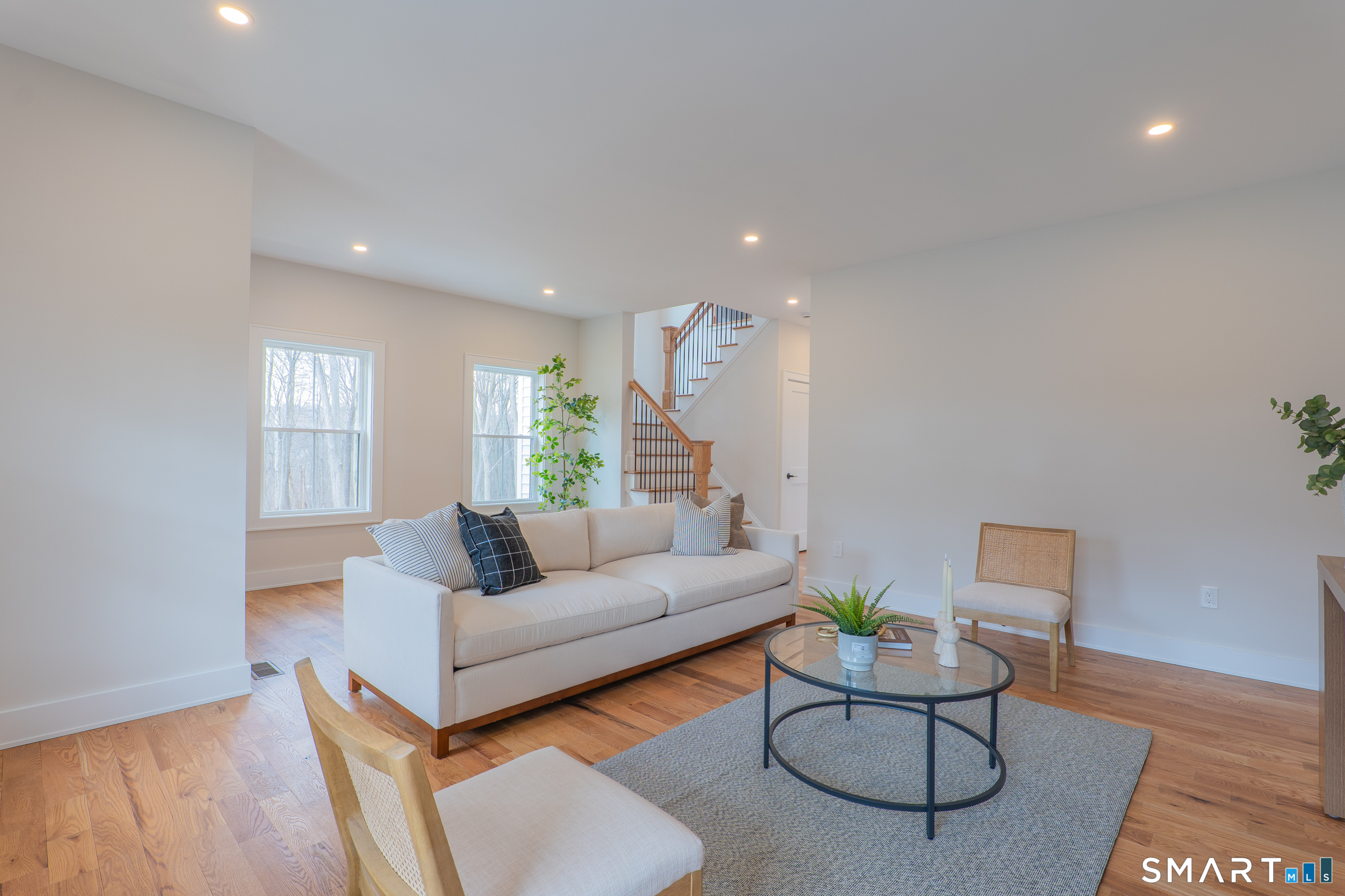 2 Brookview Heights Court