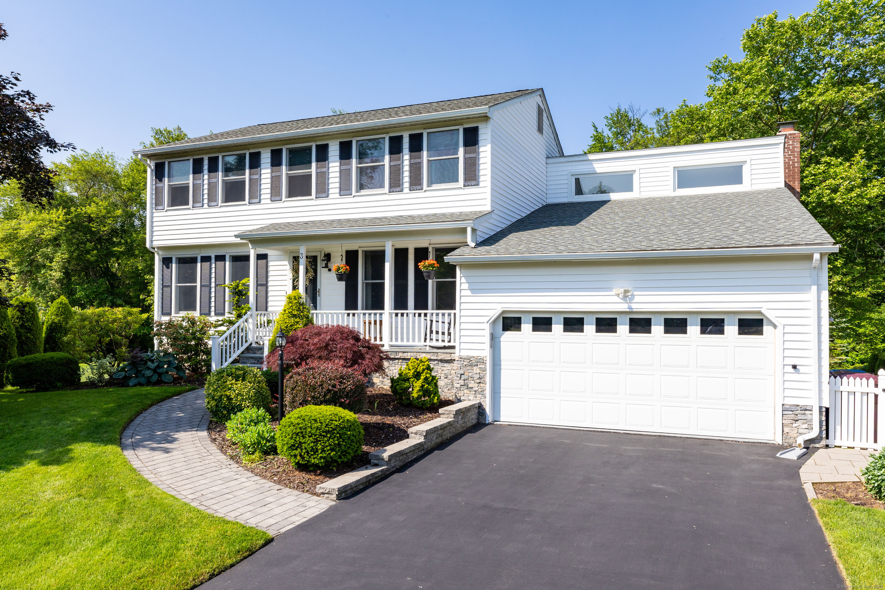 3 Hartfield Lane