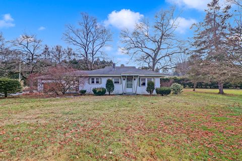 Photo of 60 Frost Street, Southington, CT 06489 (MLS # 24139163)