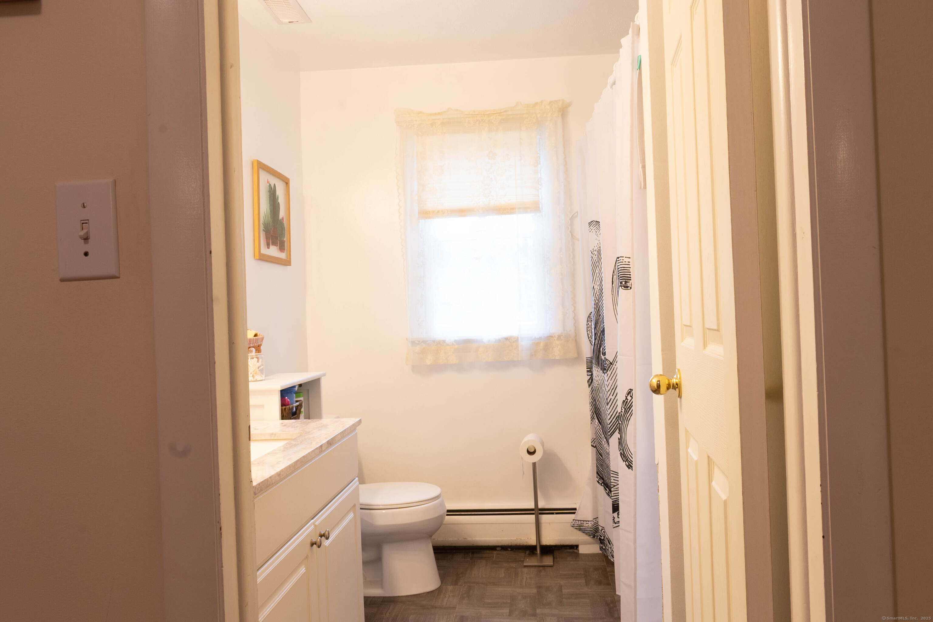 14 Cross Brook Road, Newtown, Connecticut image 24