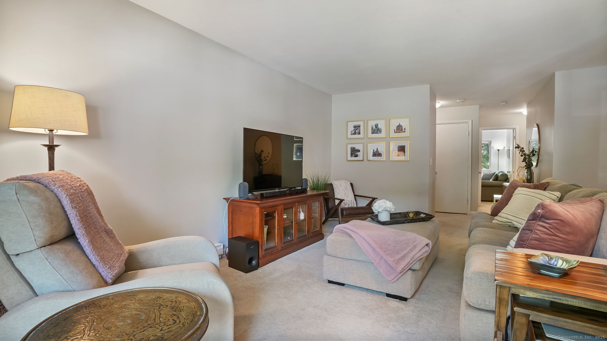 97 Richards Avenue B10