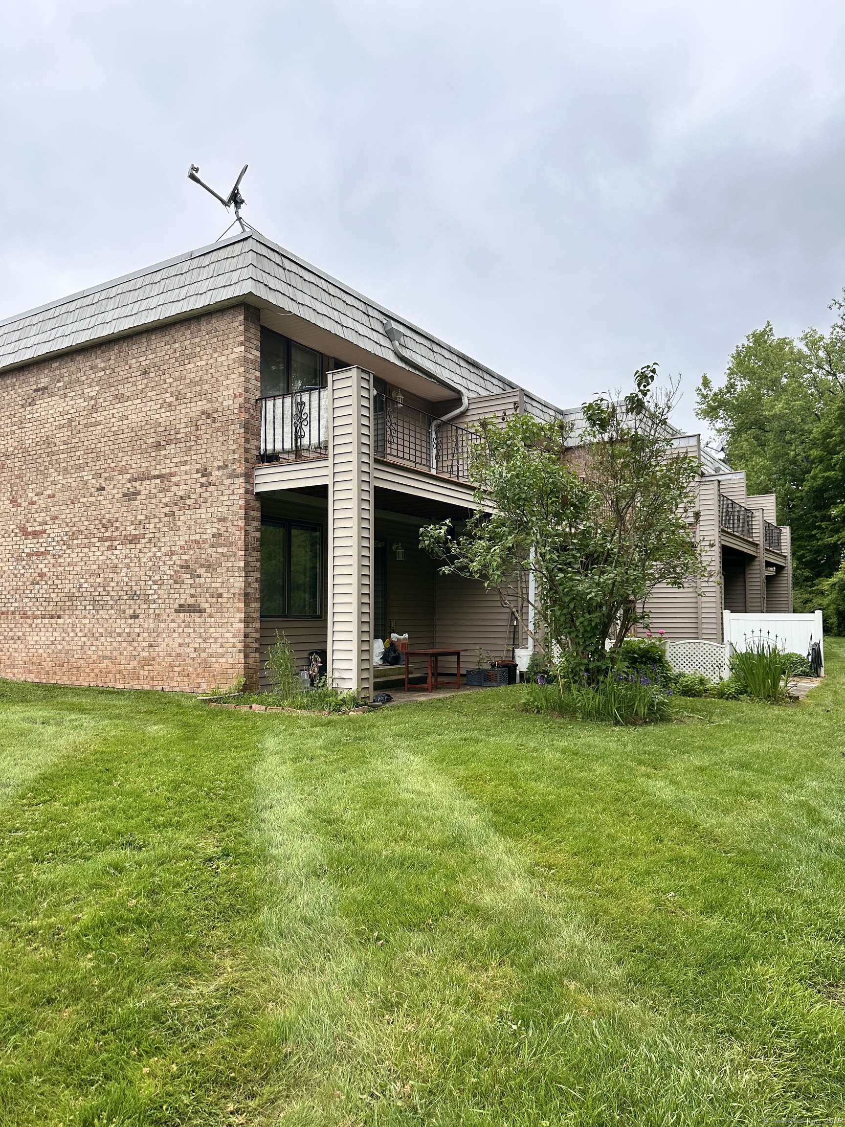 2 Briar Court #2, Cromwell, Connecticut image 3