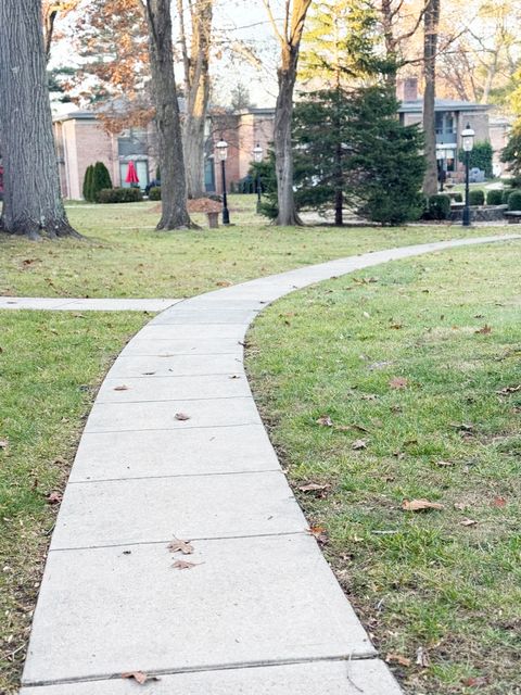 Tiny photo for 160 Fairfield Woods Road #APT 35, Fairfield, CT 06825 (MLS # 24141477)