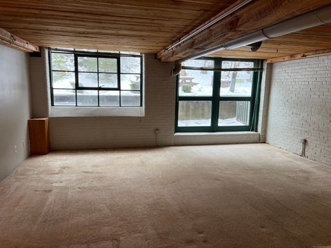 MLS: 24074504
