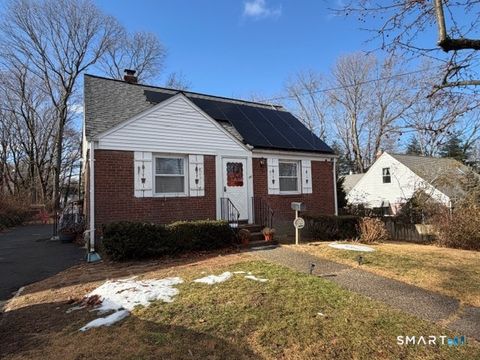 36 Rolfe Street Hamden CT 06517