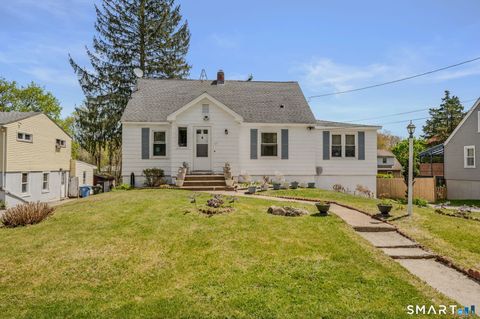 Photo of 59 Flyers Drive, Norwich, CT 06360 (MLS # 24172419)