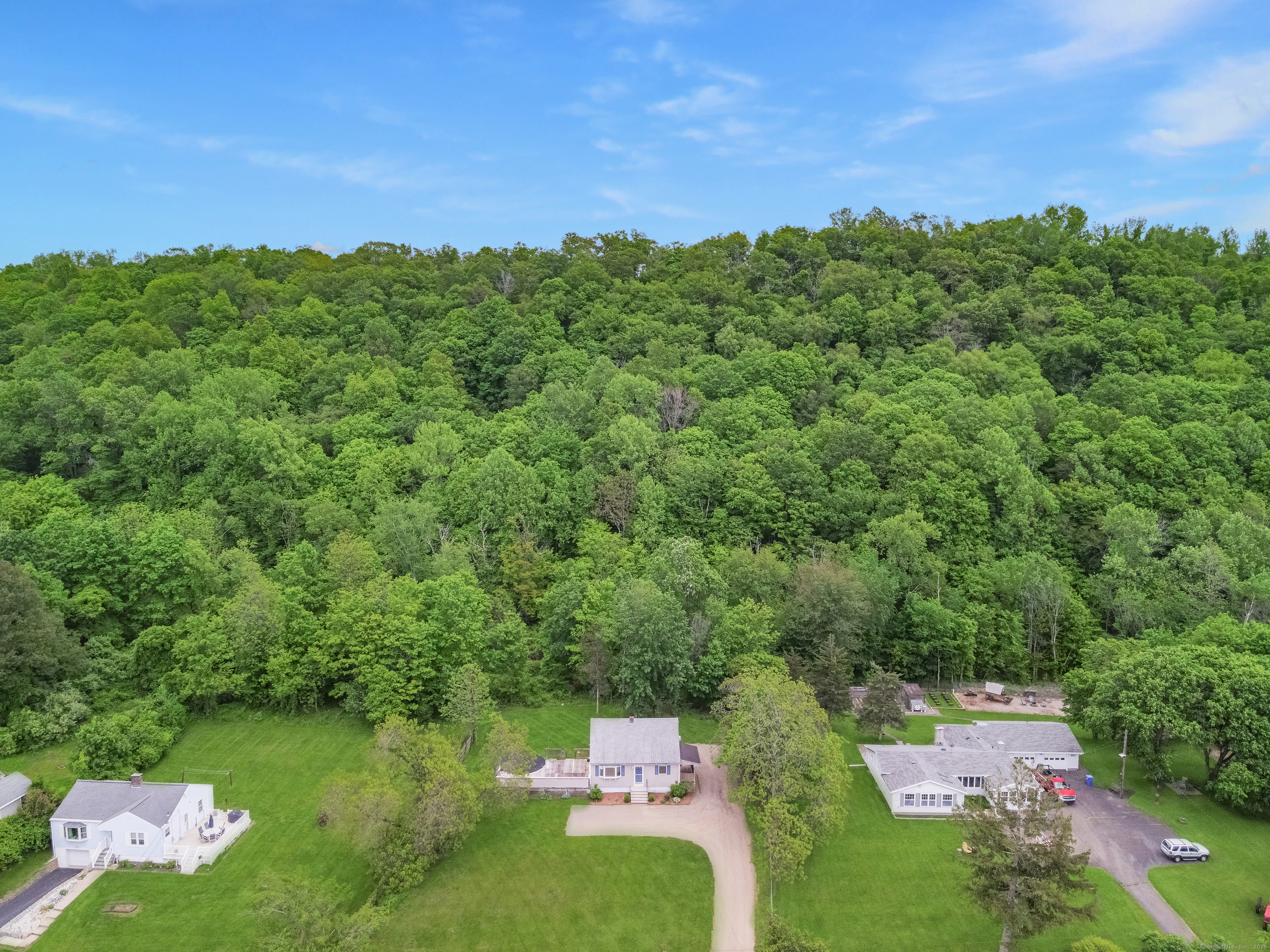 251 Forest Road, North Branford, Connecticut image 22