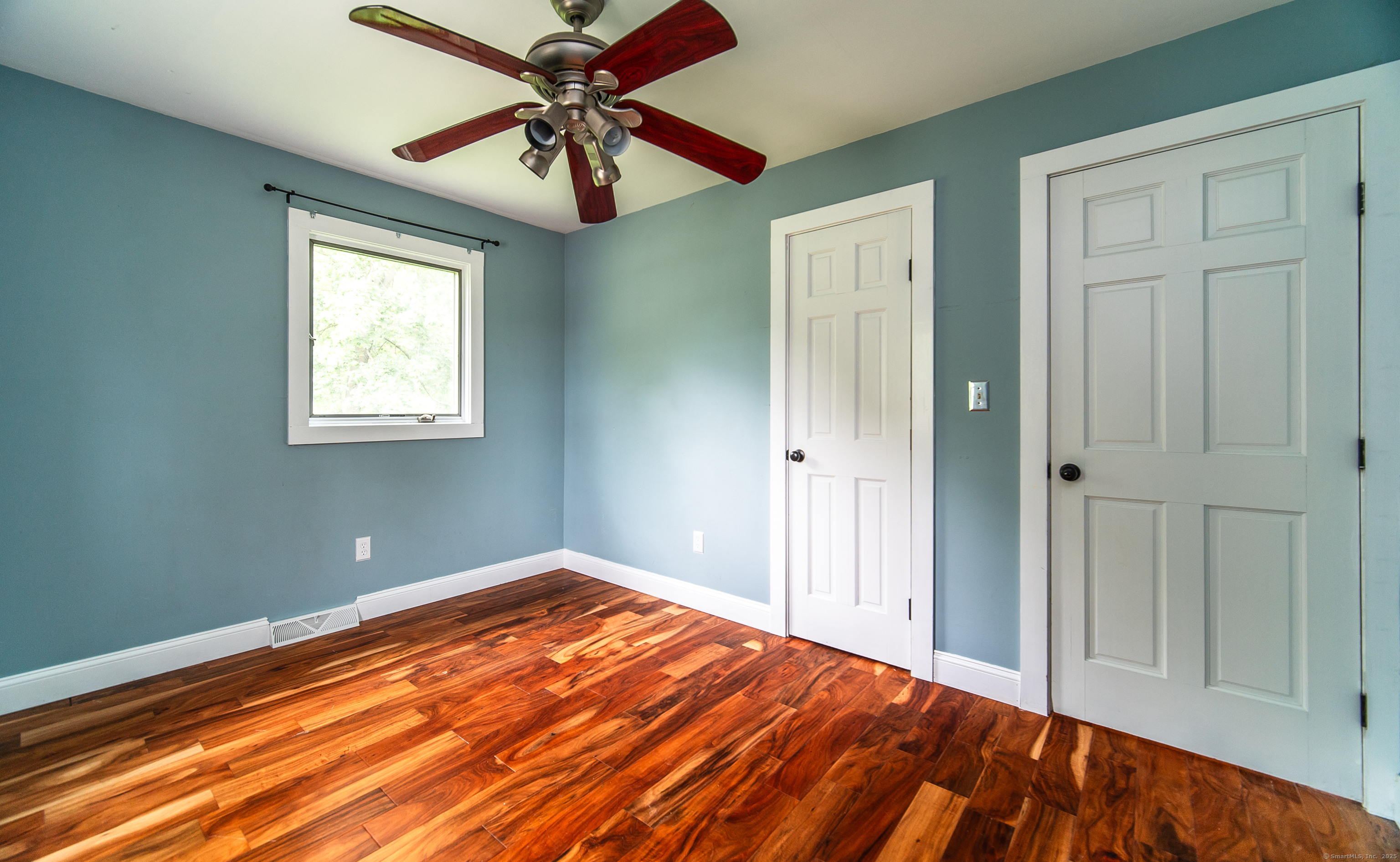 251 Forest Road, North Branford, Connecticut image 12