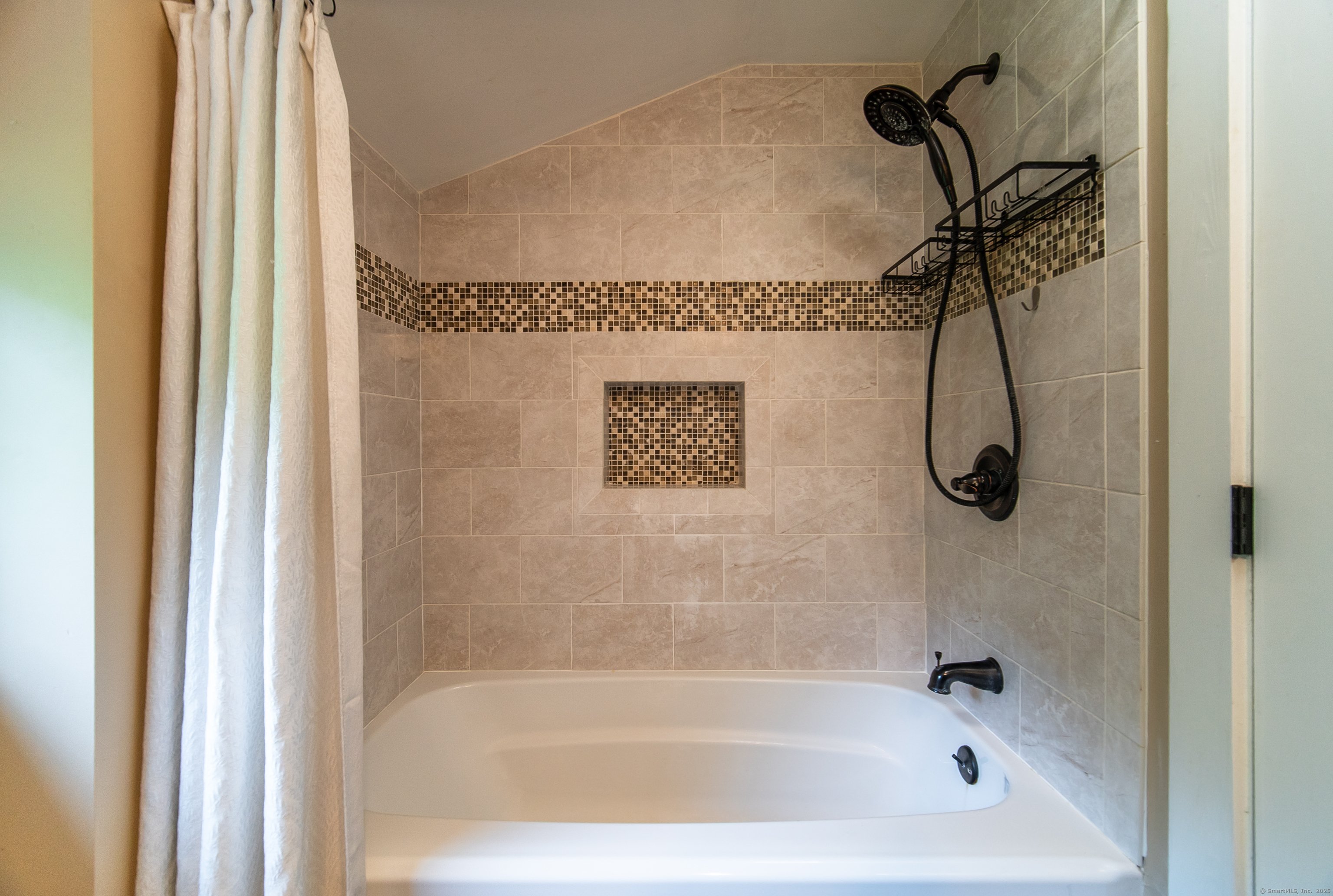 251 Forest Road, North Branford, Connecticut image 19