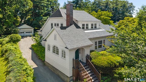 Photo of 34 Downs Avenue, Stamford, CT 06902 (MLS # 24192557)