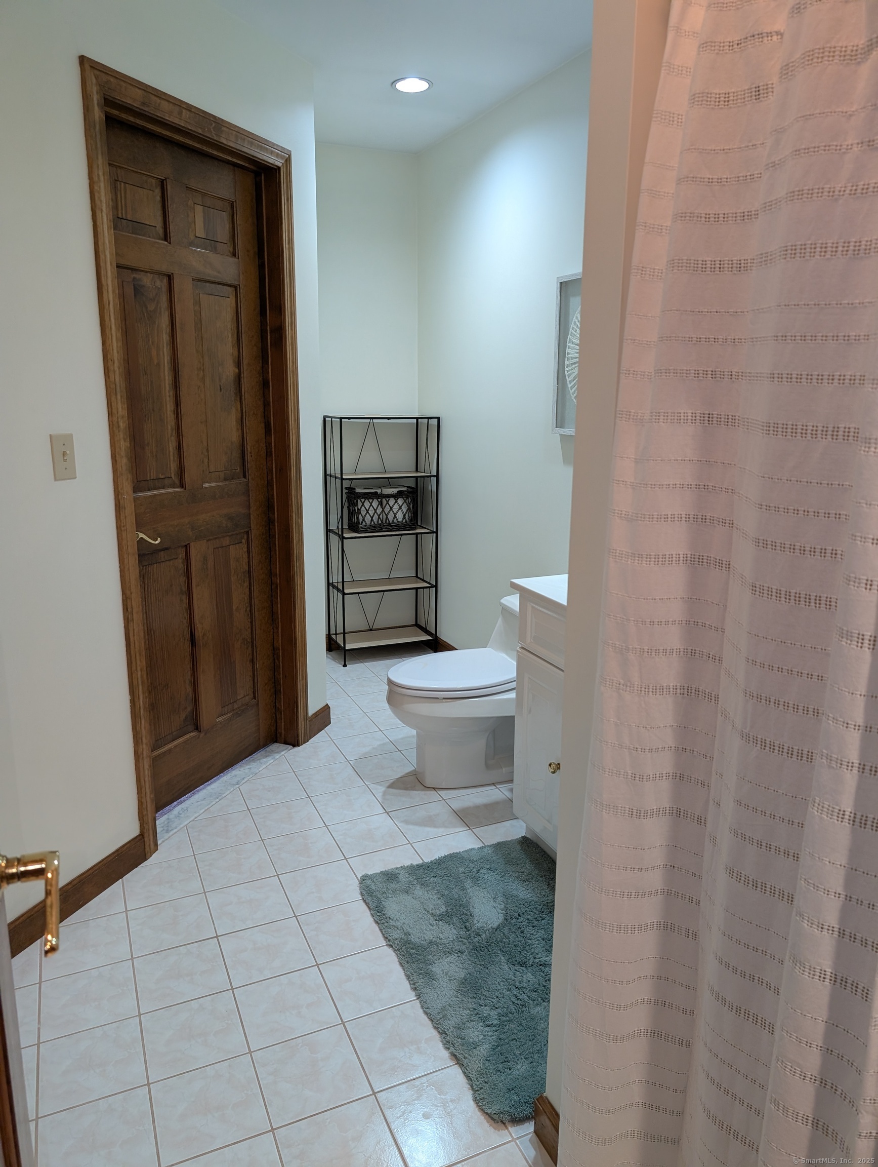 55 Pine Brook Court, Cheshire, Connecticut image 23