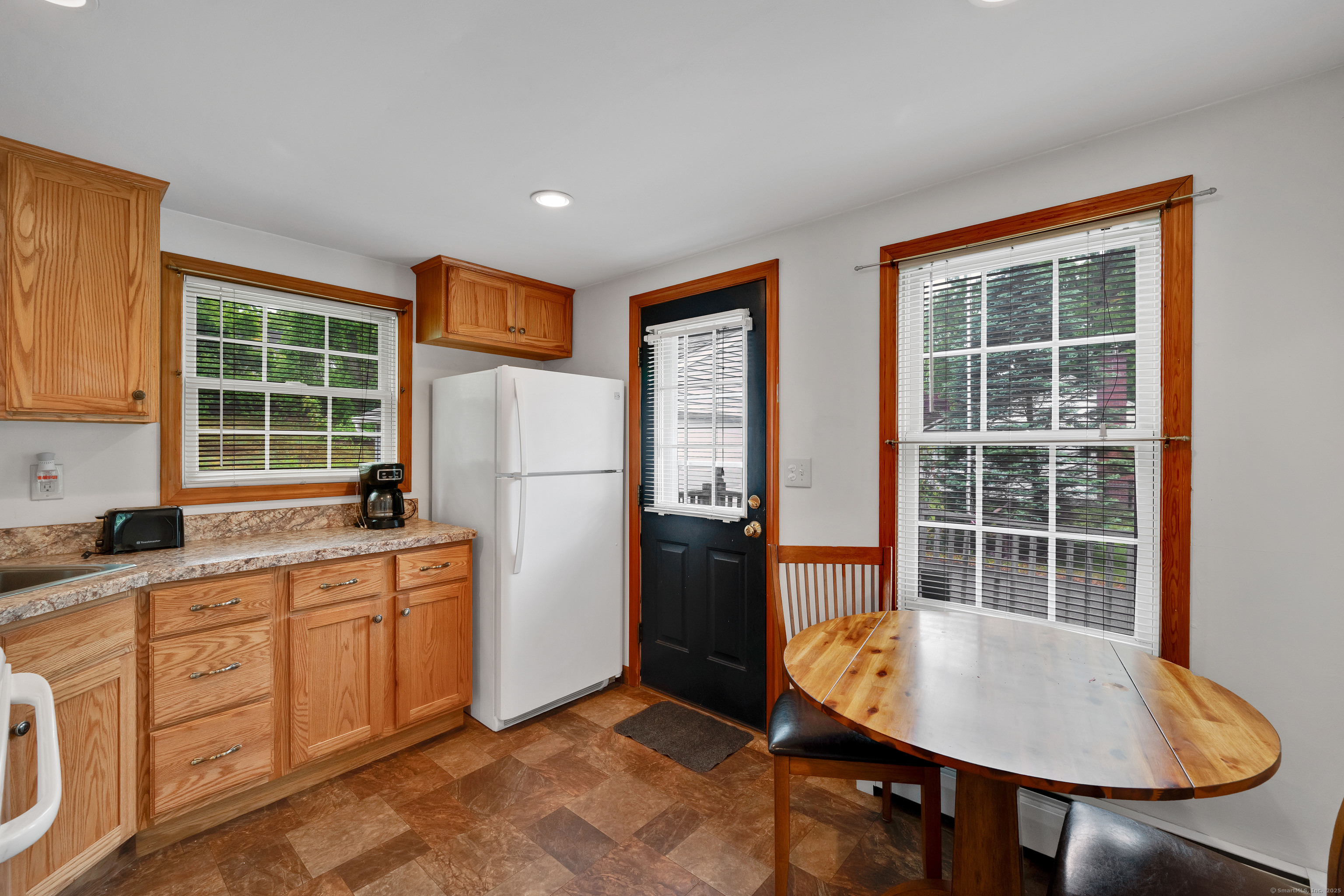 40 W View Drive, Enfield, Connecticut image 6