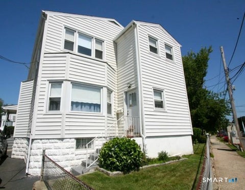 Multifamily For Rent - 658 Beechmont Avenue<br/> Bridgeport, CT 06606
