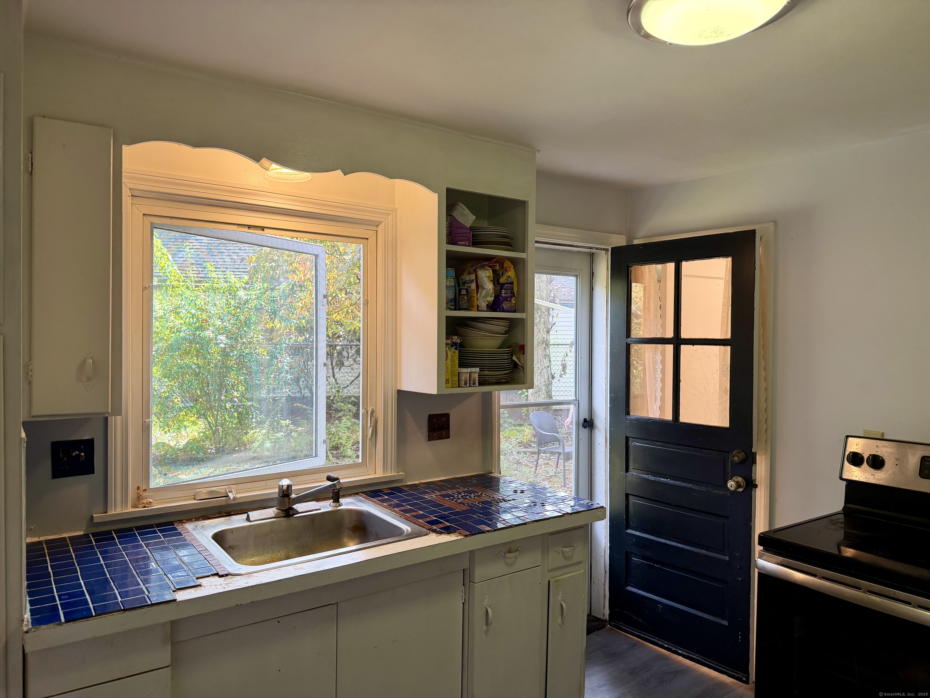 414 Salmon Brook Street