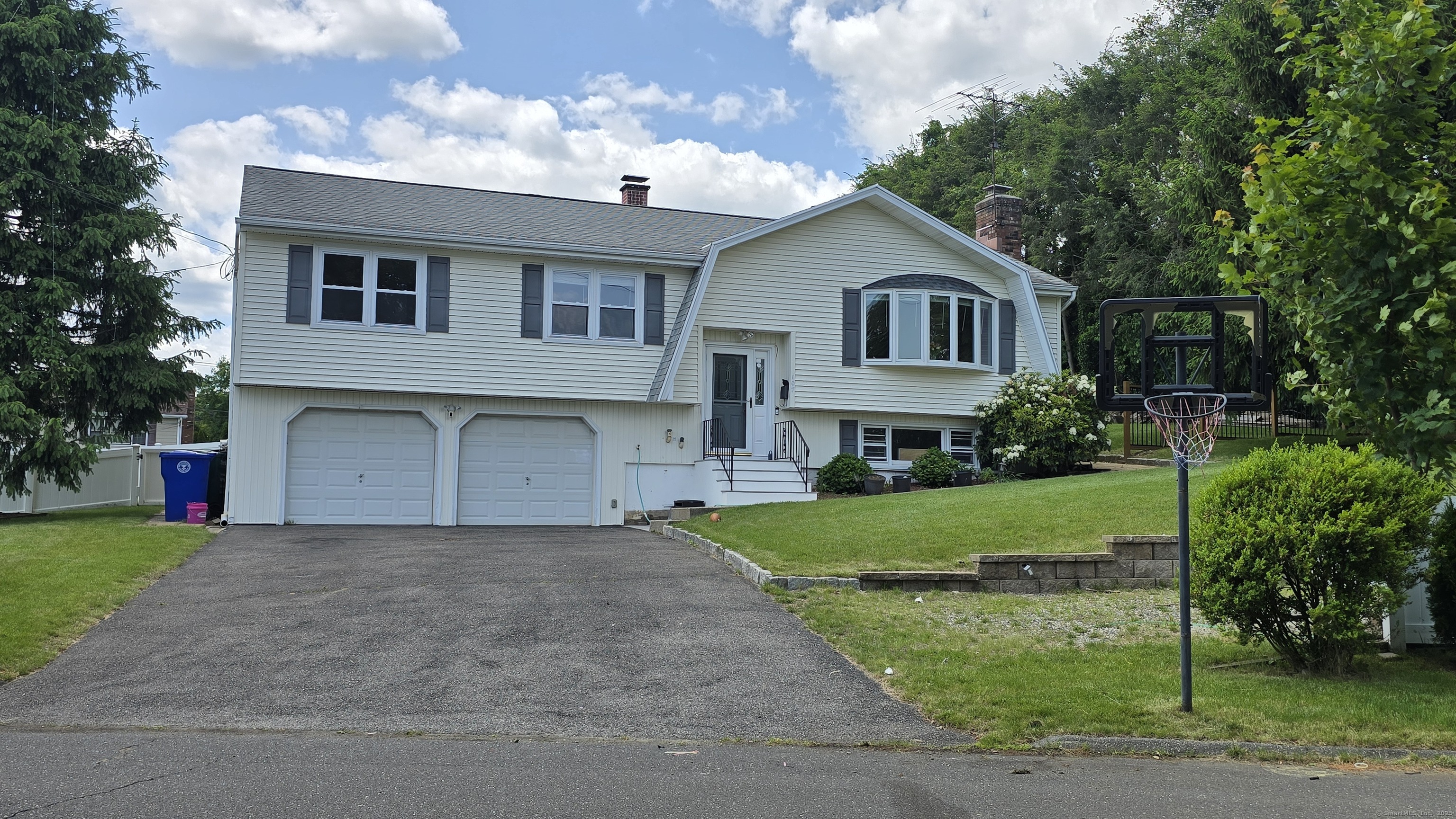 Photo 1 of Emerson Drive, Stratford, Connecticut, $575,000, Web #: 24100474