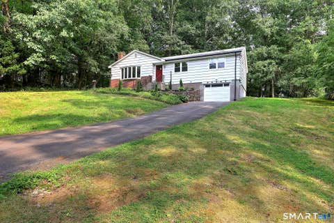 Photo of 46 Forest Court N, Hamden, CT 06518 (MLS # 24195538)