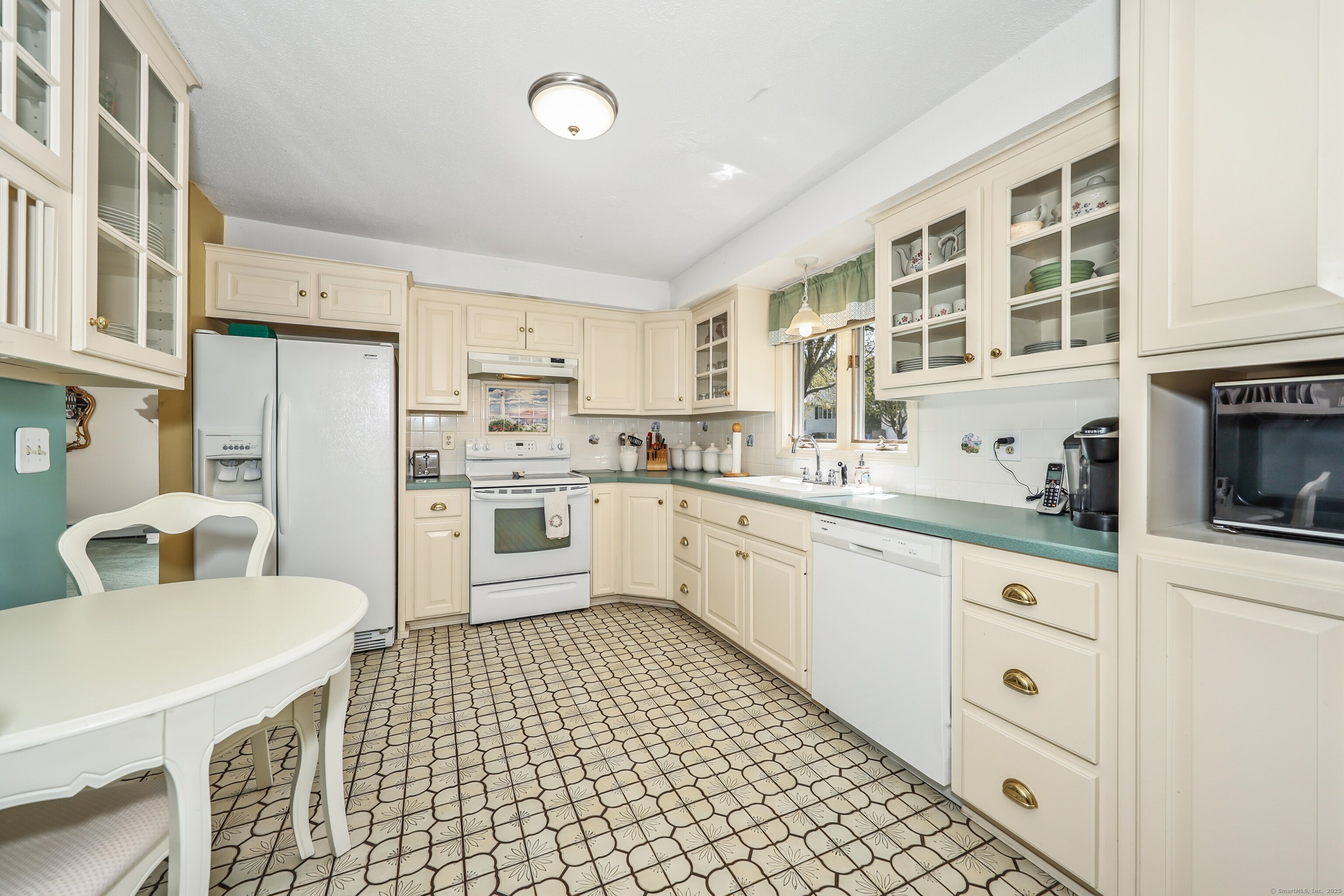 201 Matthews Street, Bristol, Connecticut image 9