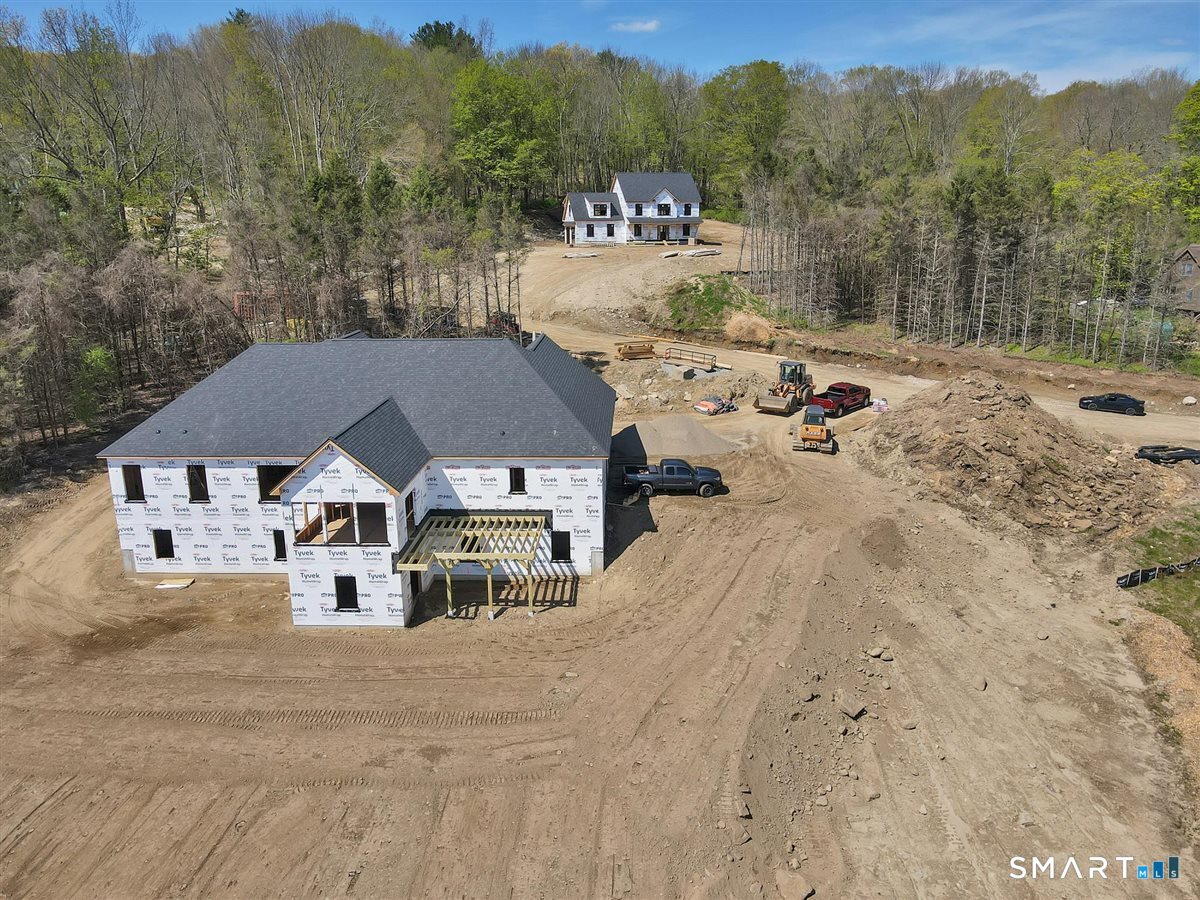Lot 103 South Street Extension