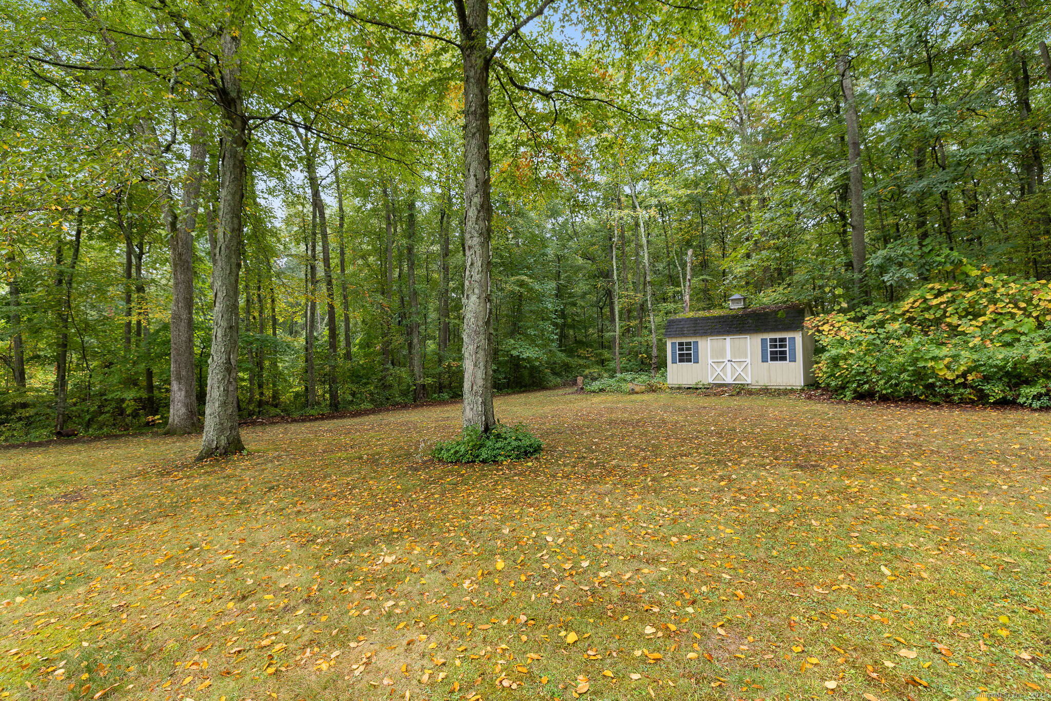 Marlborough, Connecticut 06447, United States, 4 Bedrooms Bedrooms, ,3 BathroomsBathrooms,Residential,Pending,216446