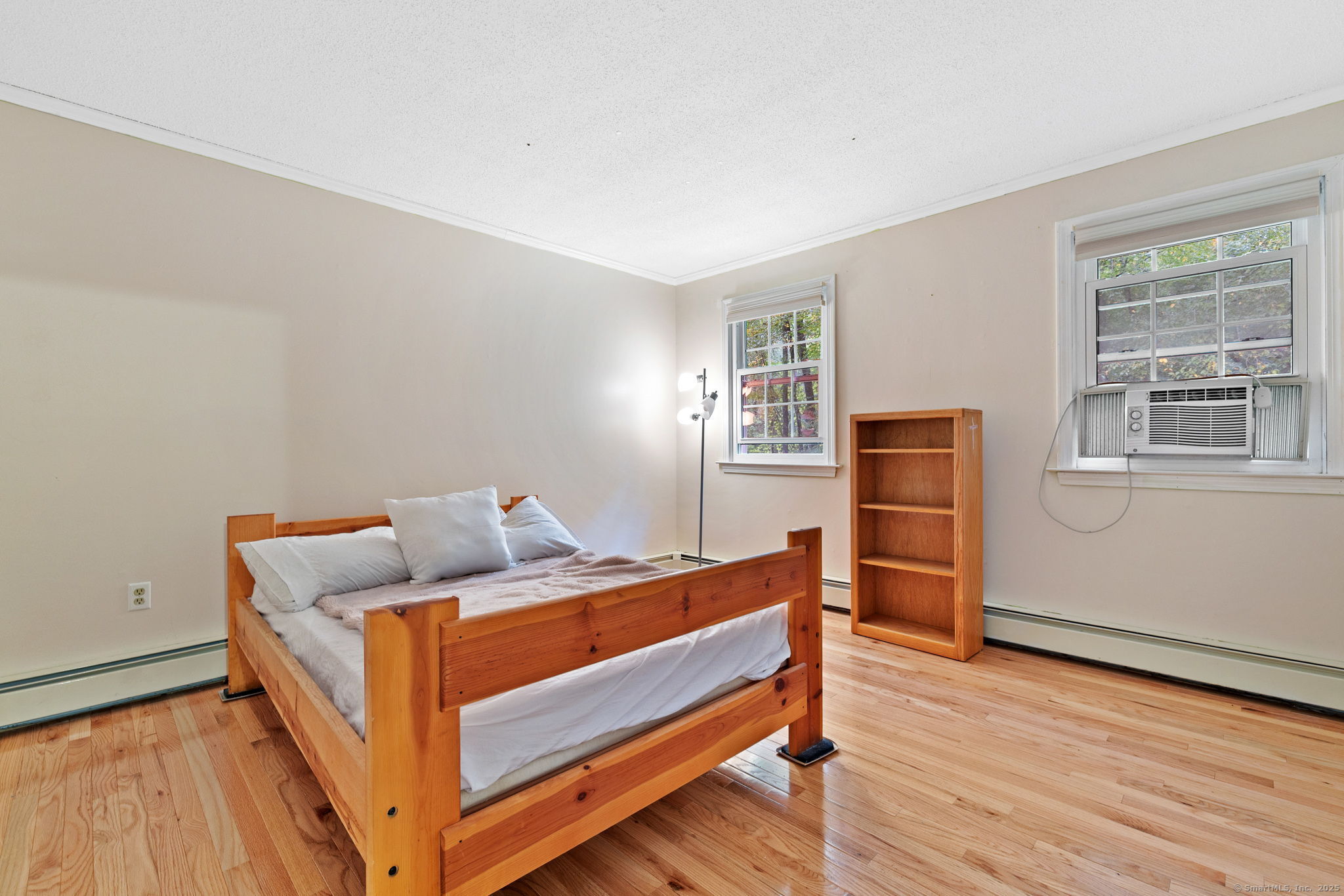 Marlborough, Connecticut 06447, United States, 4 Bedrooms Bedrooms, ,3 BathroomsBathrooms,Residential,Pending,216446