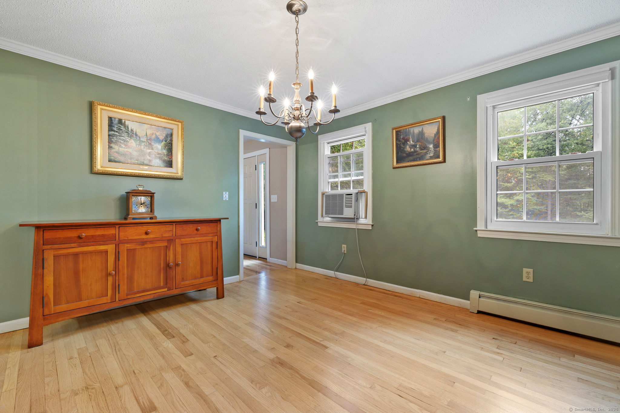 Marlborough, Connecticut 06447, United States, 4 Bedrooms Bedrooms, ,3 BathroomsBathrooms,Residential,Pending,216446