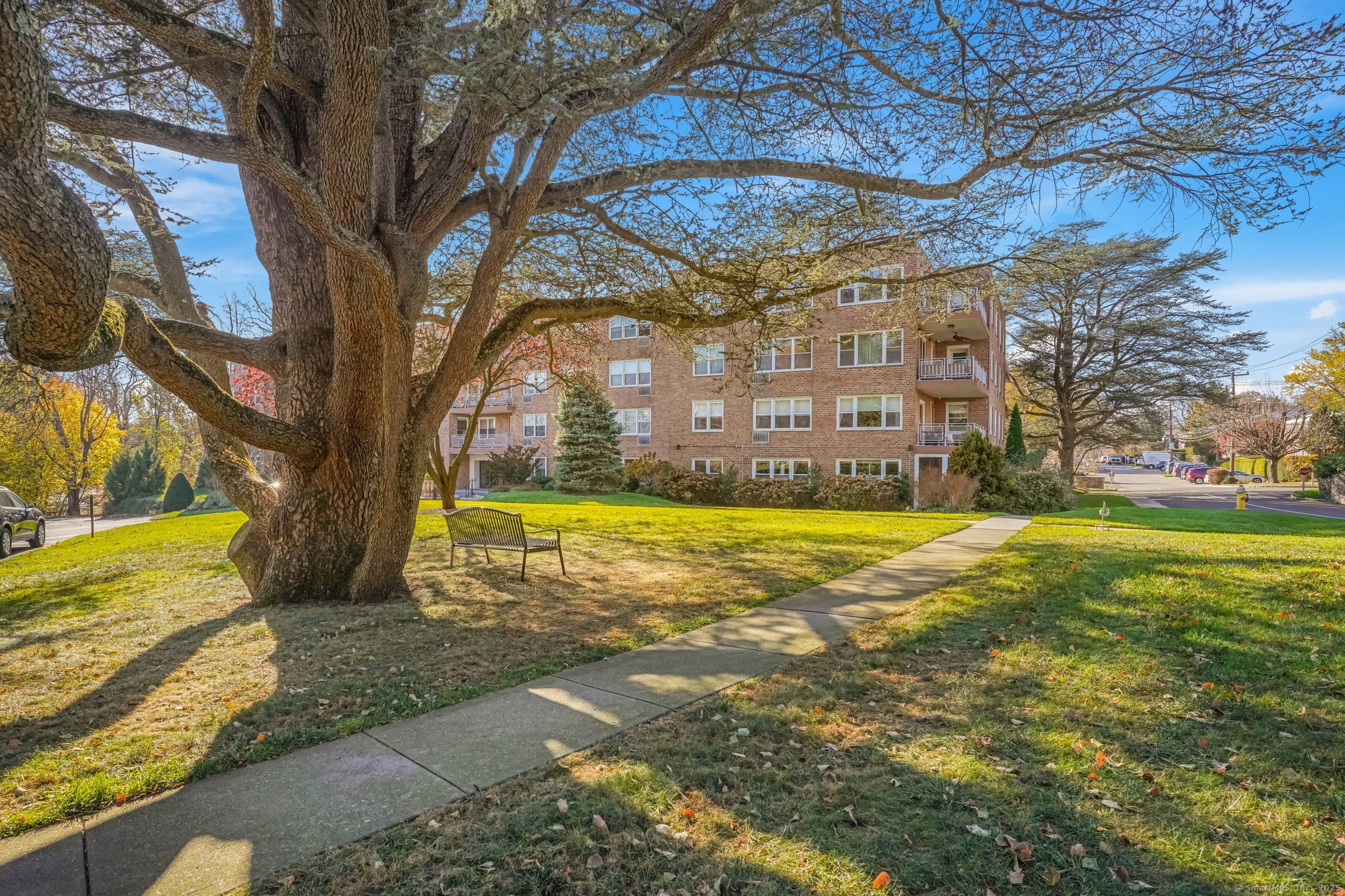 2 Putnam Hill Road #4D, Greenwich, Connecticut image 8
