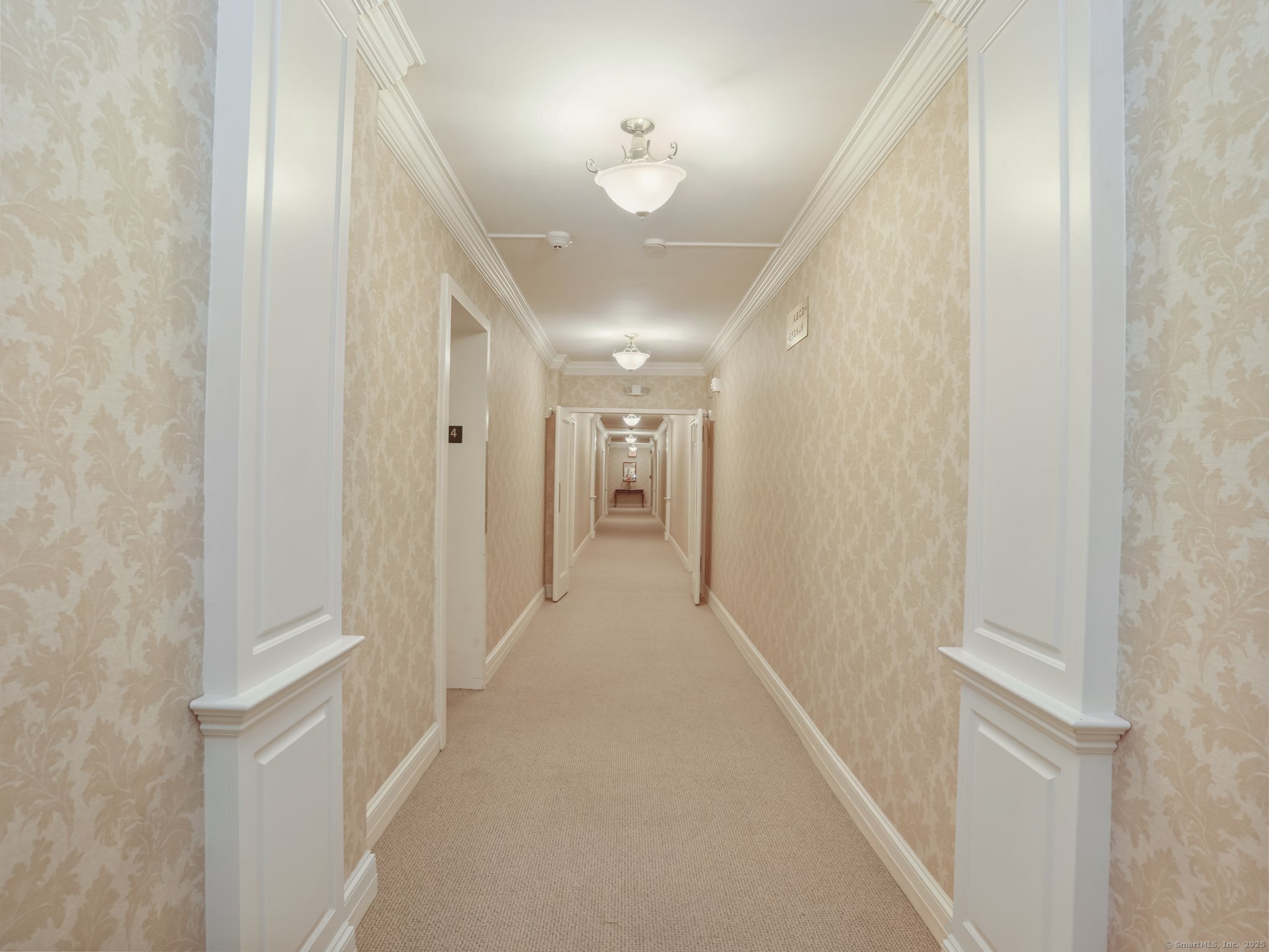 2 Putnam Hill Road #4D, Greenwich, Connecticut image 3