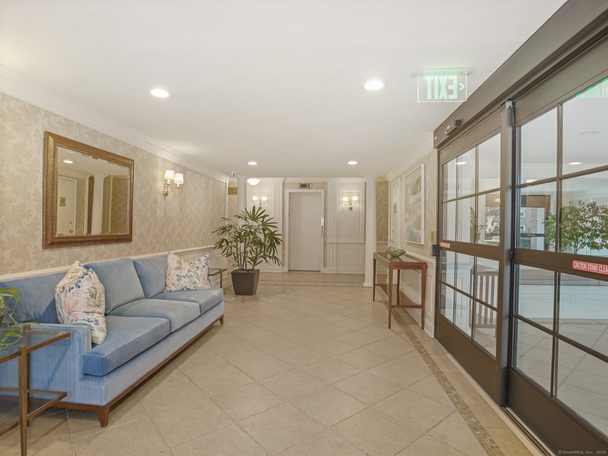 2 Putnam Hill Road #4D, Greenwich, Connecticut image 2