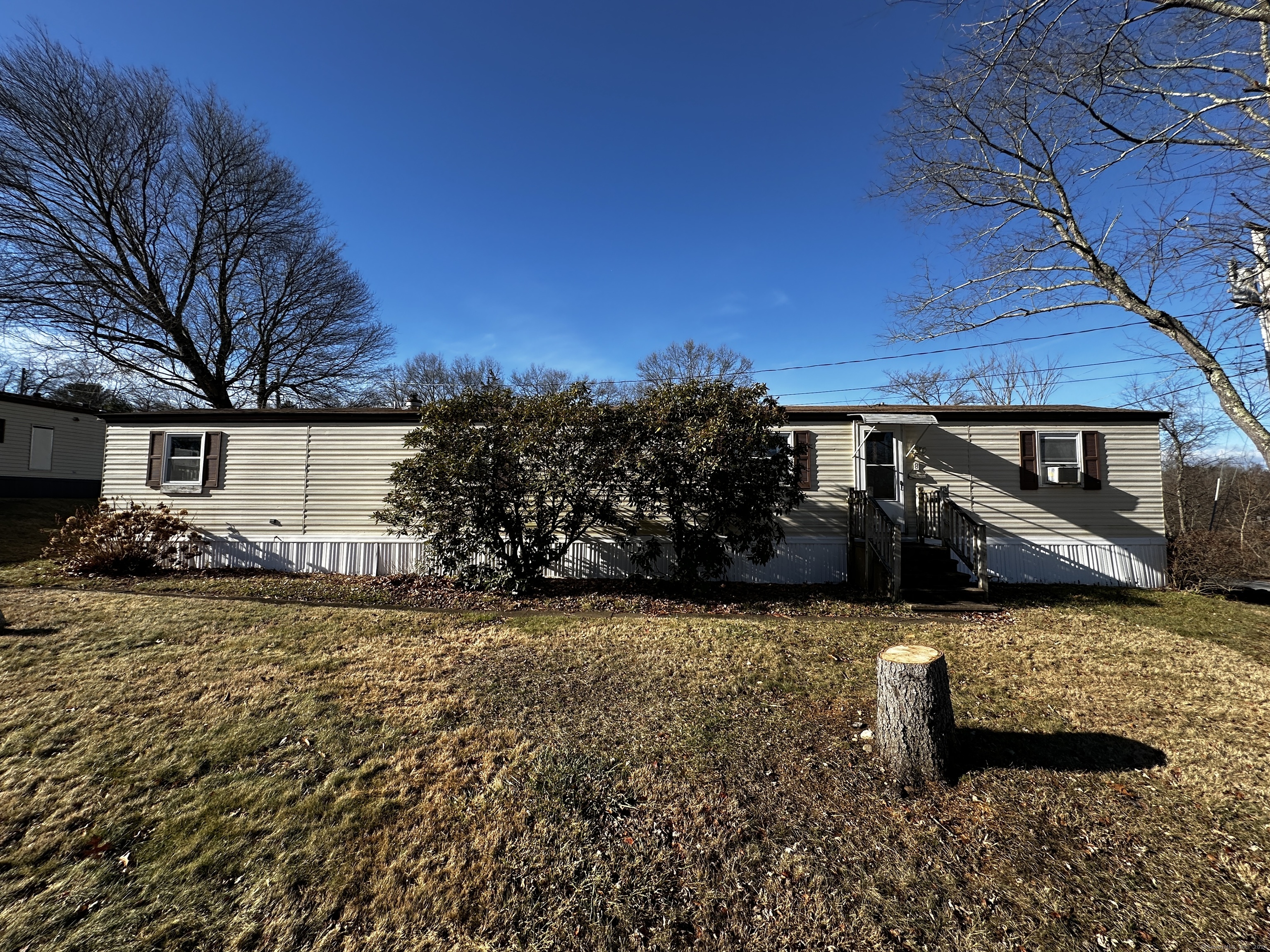 8 Sunshine Terrace, Thompson, Connecticut image 2