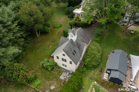 Townhouse For Rent - 200 Whitfield Street #CARRIAGE HOUSE REAR<br/> Guilford, CT 06437
