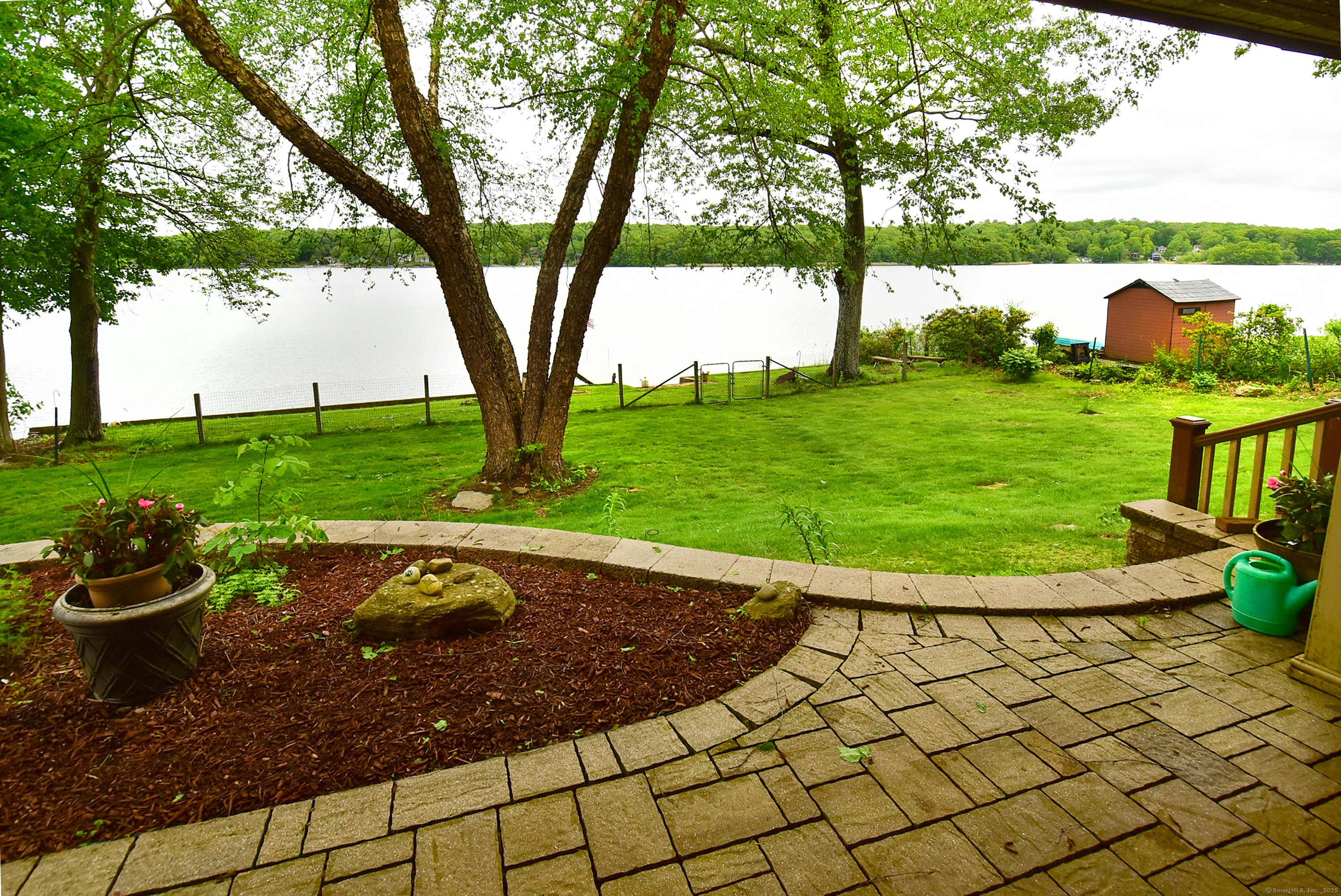 96 Avery Shores