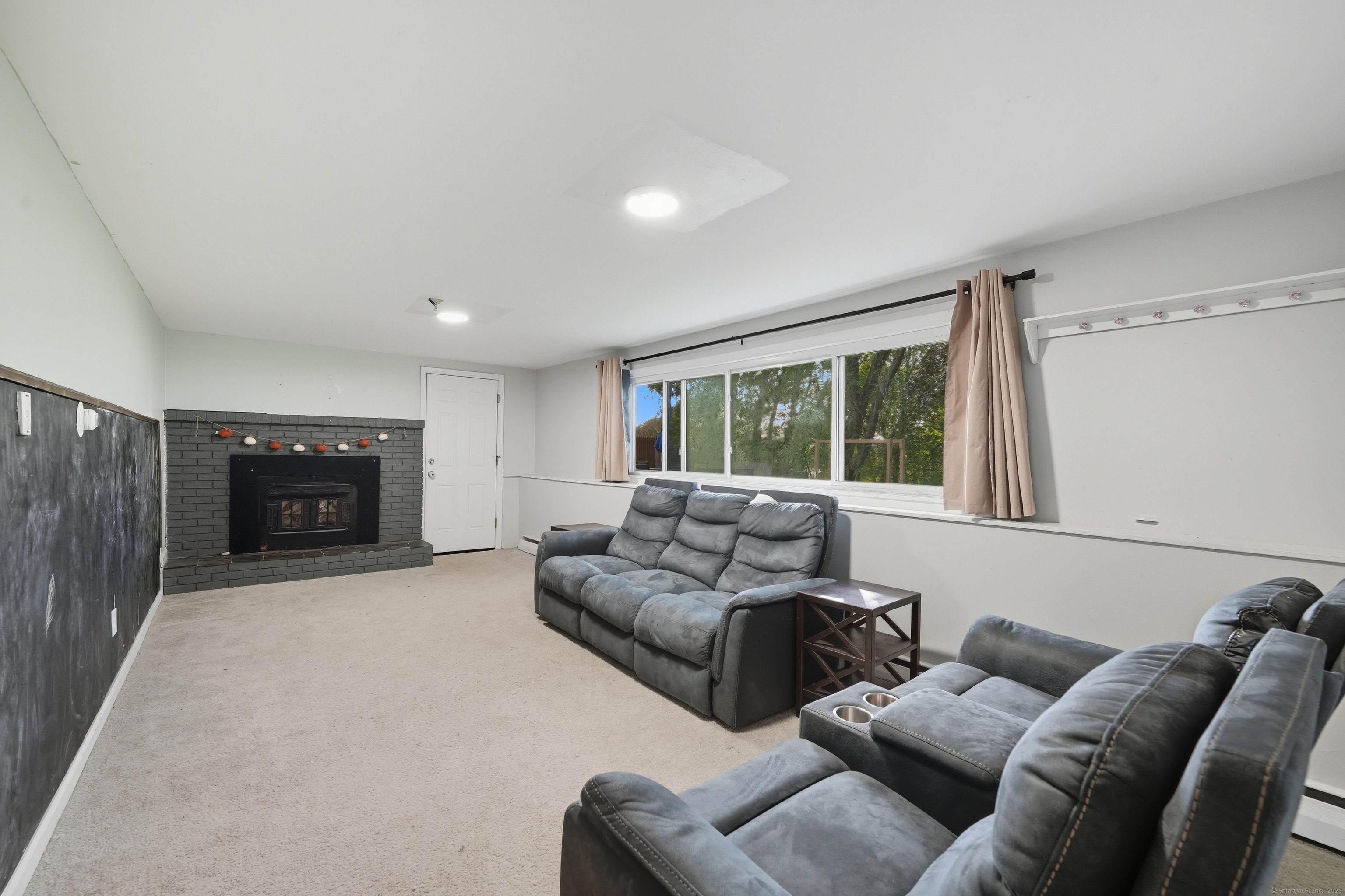 Enfield, Connecticut 06082, United States, 4 Bedrooms Bedrooms, ,2 BathroomsBathrooms,Residential,Coming Soon,218697