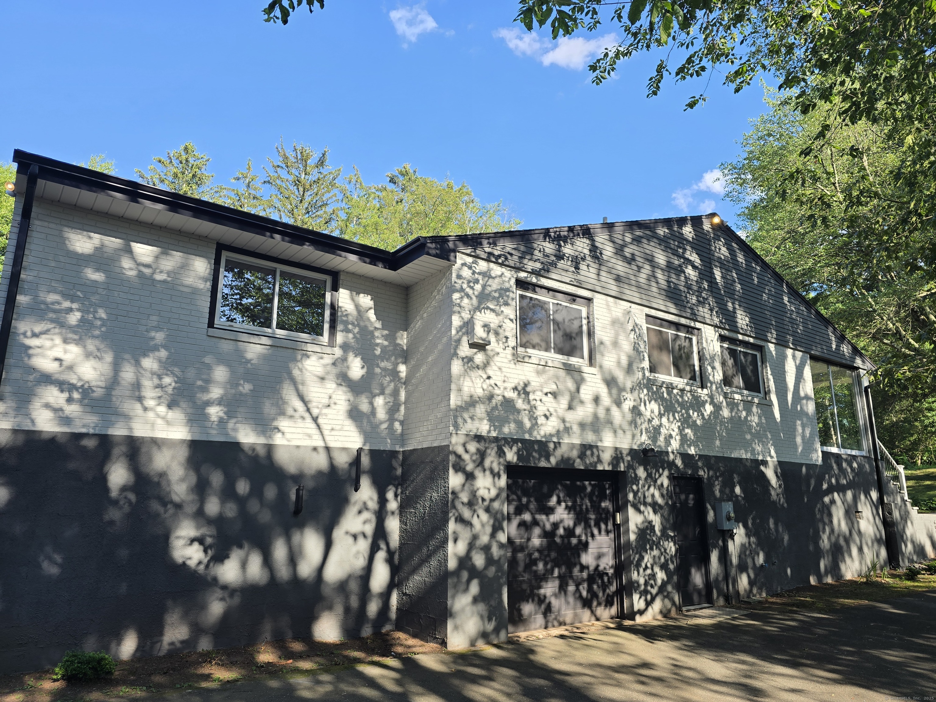 South Windsor, Connecticut 06074, United States, 3 Bedrooms Bedrooms, ,2 BathroomsBathrooms,Residential,Coming Soon,160012