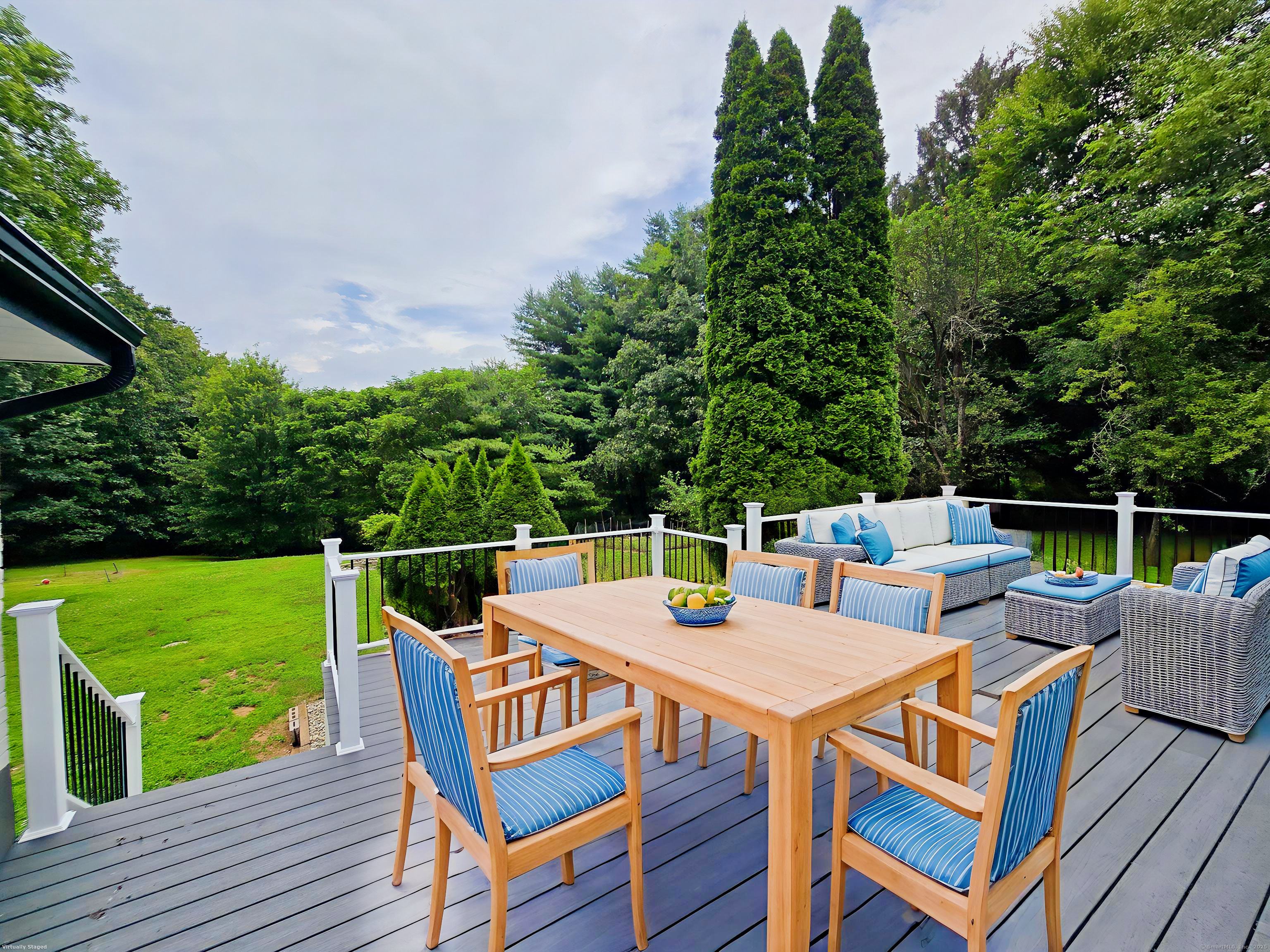 South Windsor, Connecticut 06074, United States, 3 Bedrooms Bedrooms, ,2 BathroomsBathrooms,Residential,Coming Soon,160012