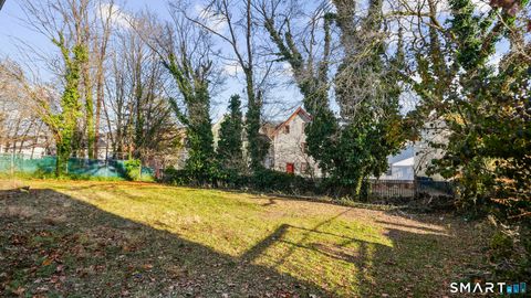 Tiny photo for 247 Fairmont Avenue, New Haven, CT 06513 (MLS # 24144760)